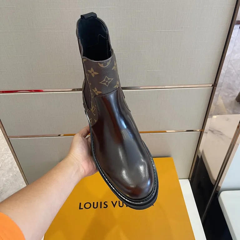 Louis Vuitton Shoe 